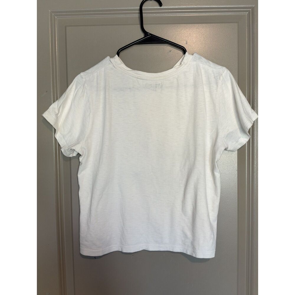 Uniqlo white cropped Snoopy "Feelin' Groovy" tee
